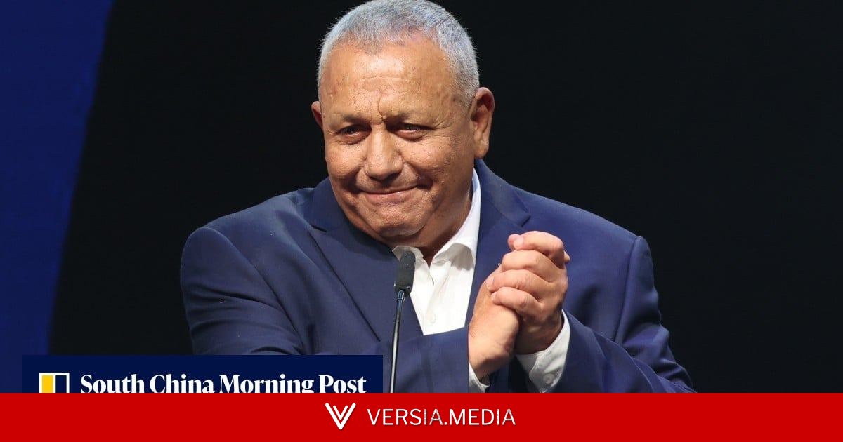 The former military chief aiming to unseat Netanyahu in Israel