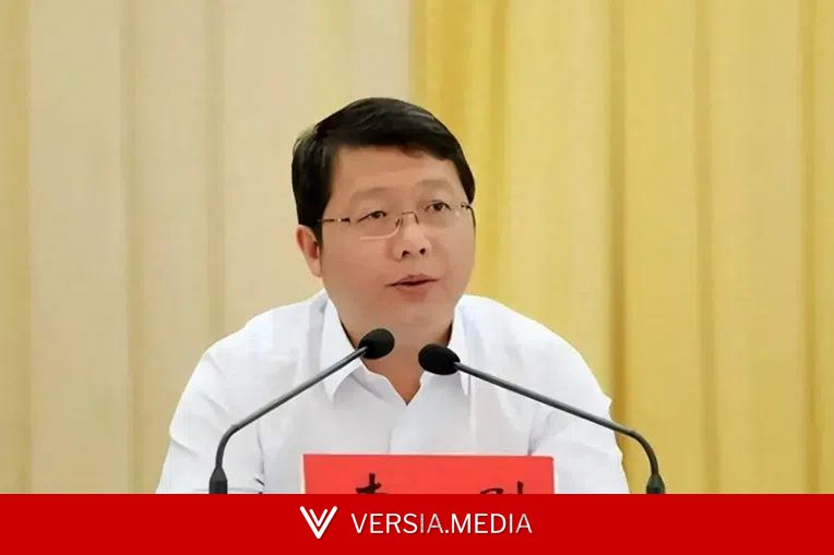 “70后”李刚任新疆维吾尔自治区党委常委
