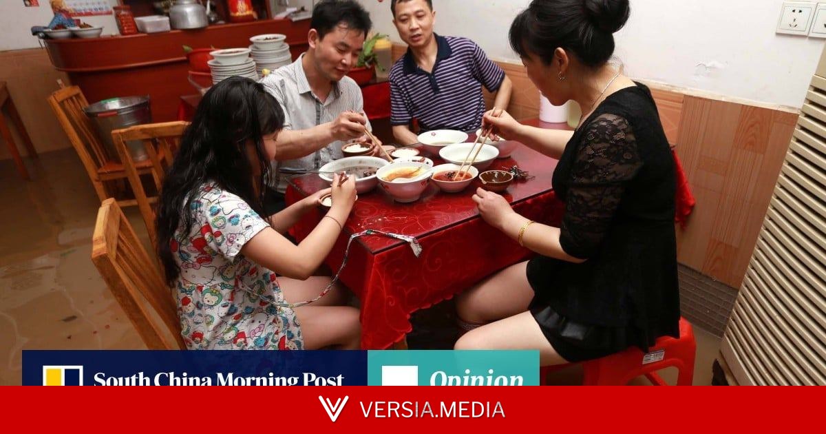 Talking when you eat is bad for you, and other Chinese beliefs