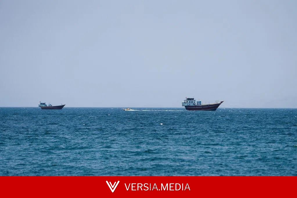 伊朗革命卫队在霍尔木兹海峡遣返六艘船只