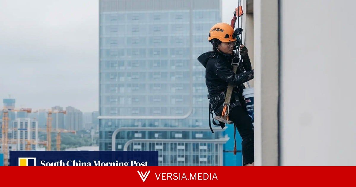 China ‘Spider-Woman’ single mum cleans, repairs high-rises to support disabled son, ailing mother