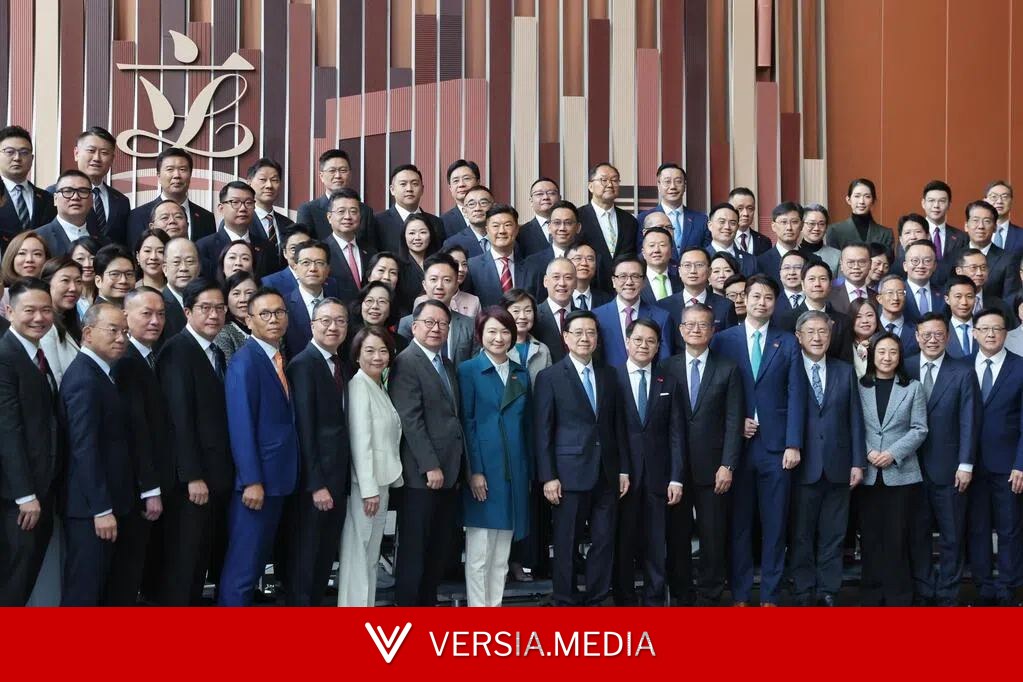 李家超拟本月底首次与立法会议员深入交流