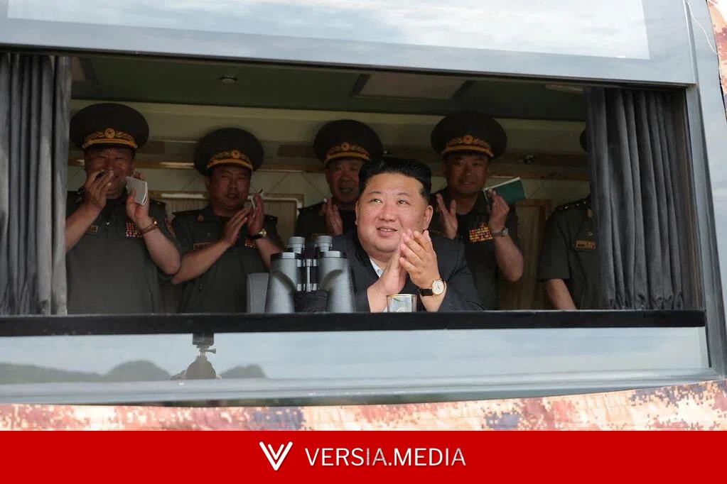 金正恩视察瞄准韩国主要设施的新型火箭炮和导弹