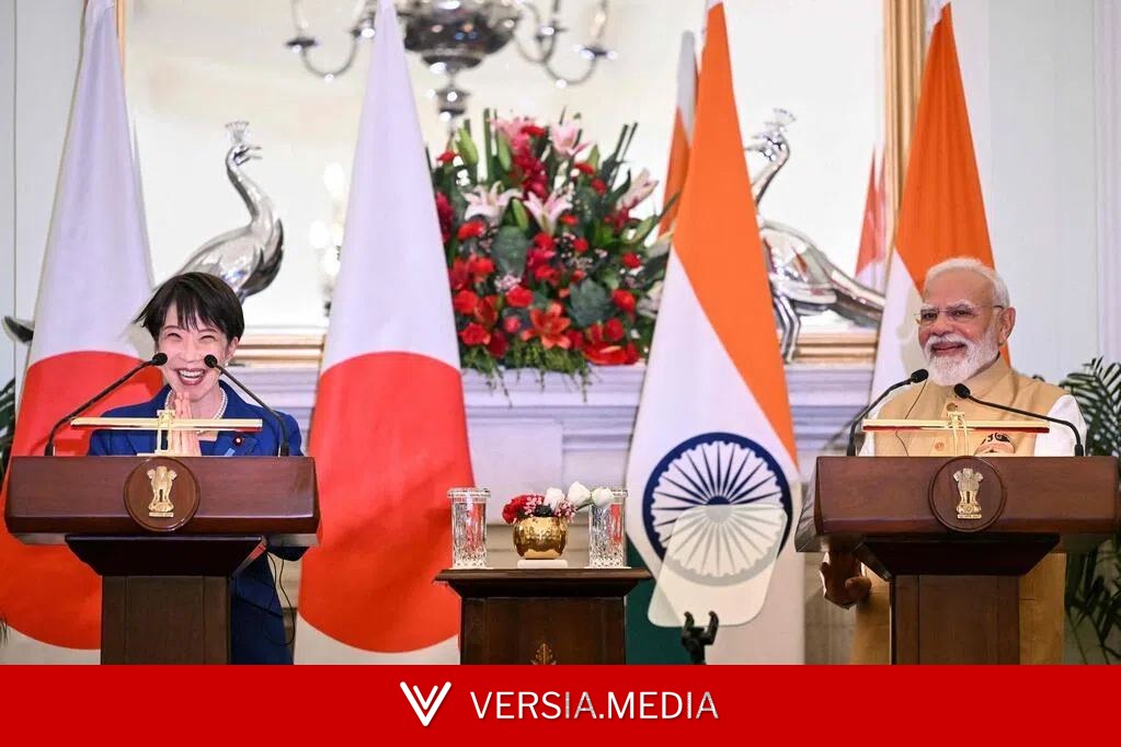 日本首相访印度 两国签署多项合作协议