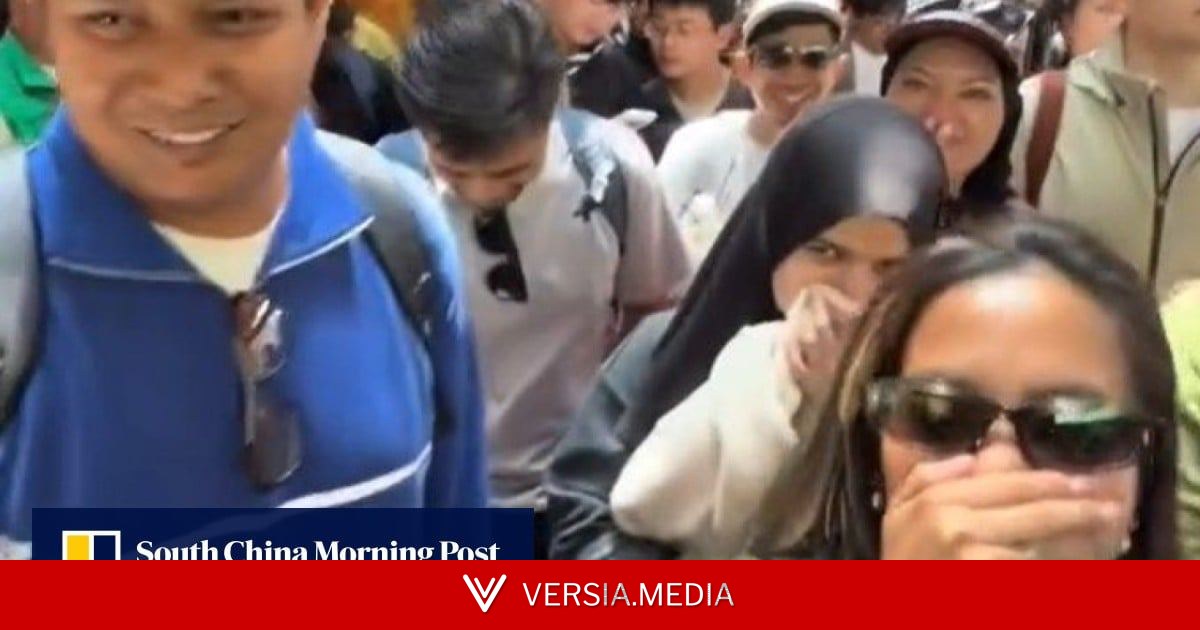 Tourists in China call locals smelly, Philippine school shooting: 7 Asia highlights