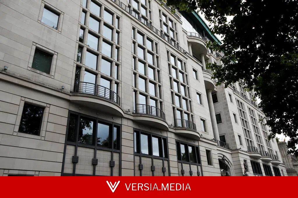 英美烟草推AI降本计划 裁员5500人另转移3500岗位