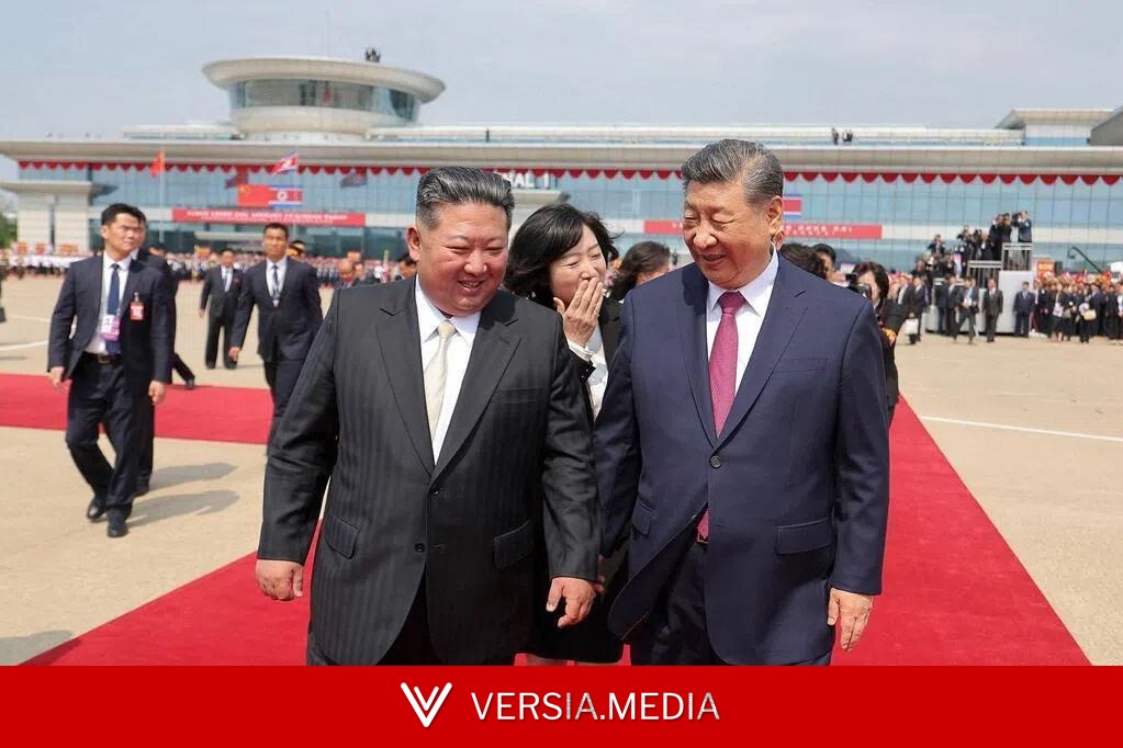金正恩习近平互致贺电 称朝中关系提升至新战略高度